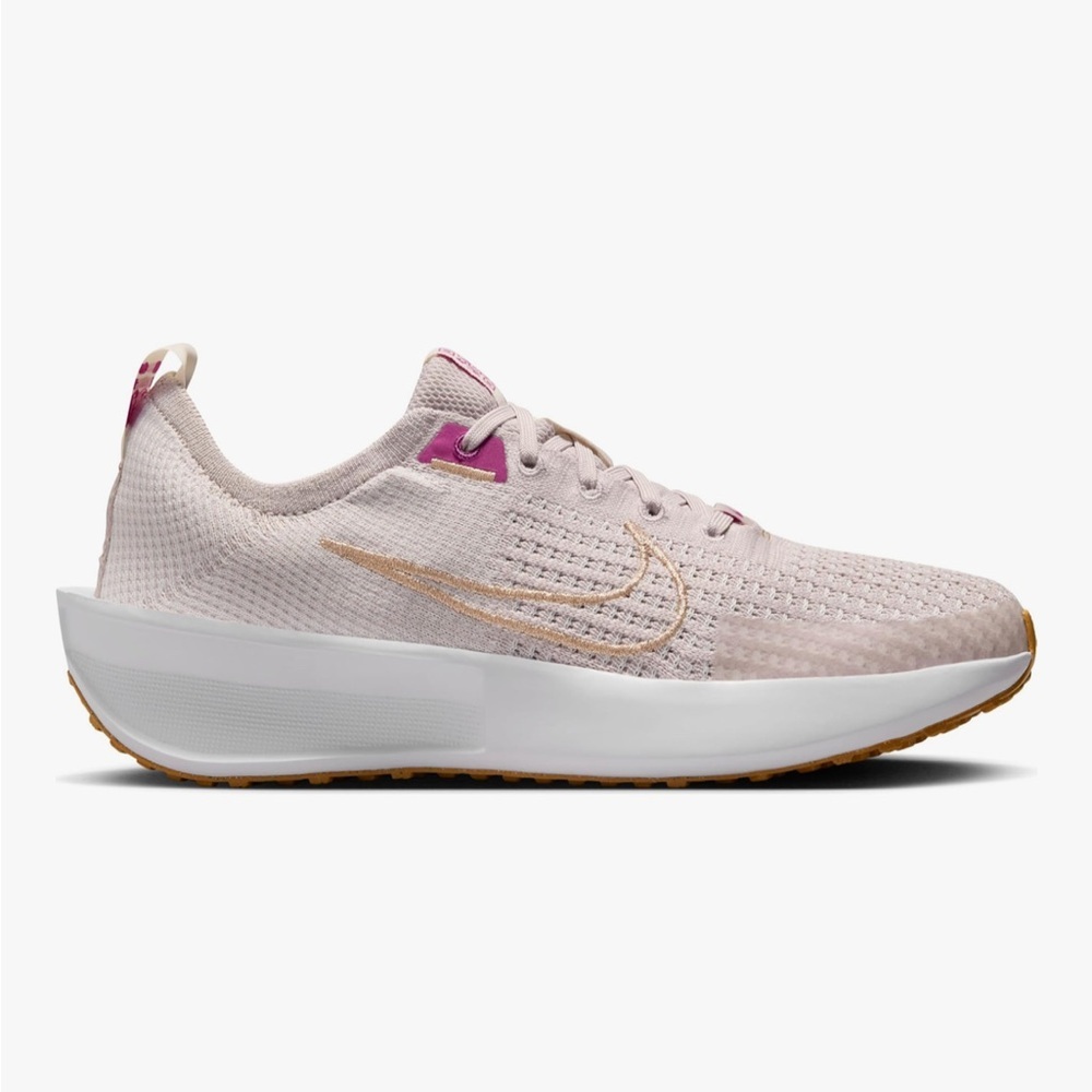 Nike Women’s Interact Run Running Shoes - Picture 5 of 16